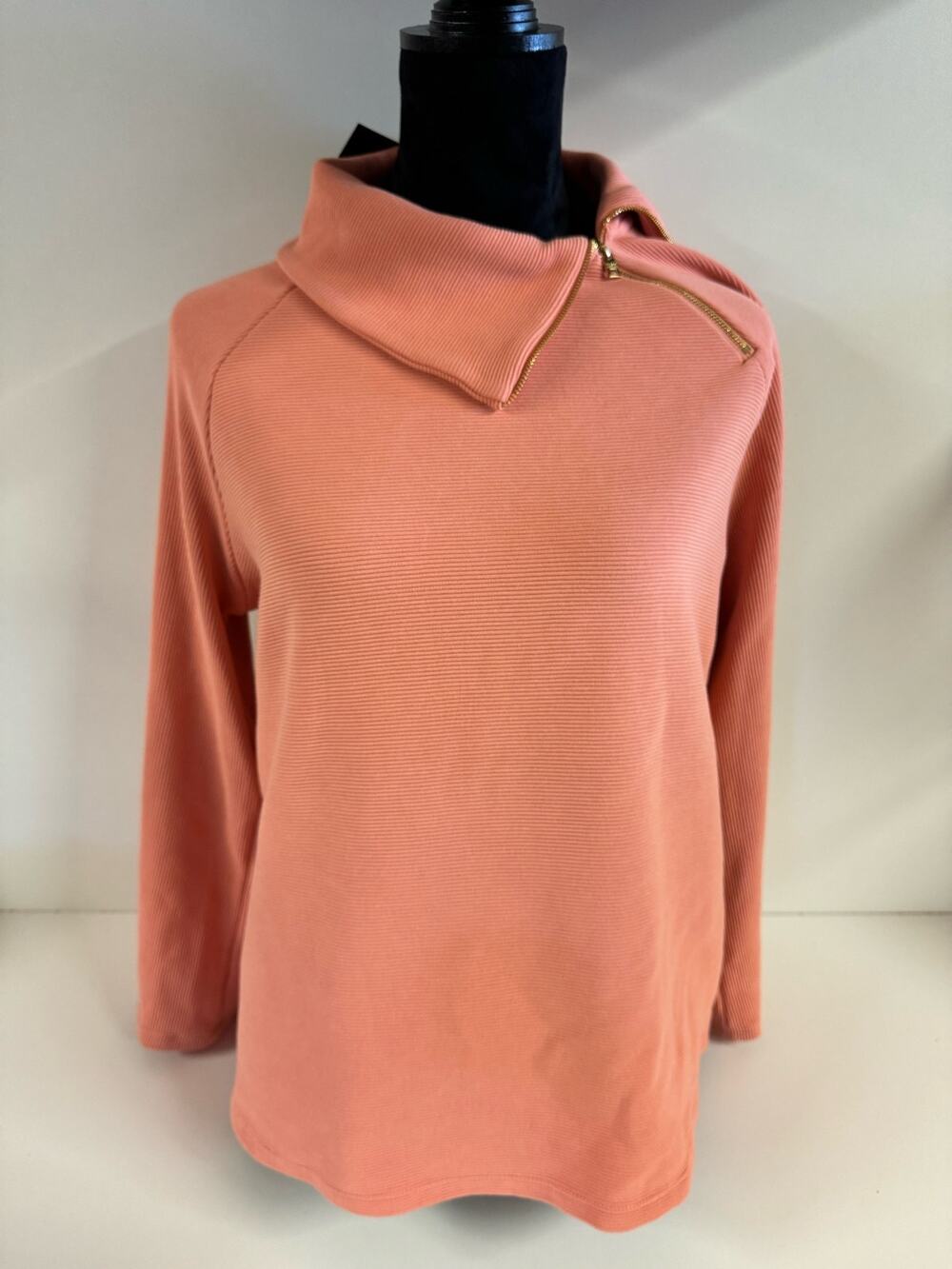 Marc New York Women’s Peach Long Sleeve Pullover Sweater Size Medium New